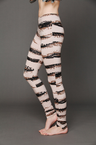 Printed Ankle Slit Legging