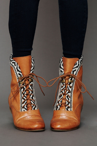 Wagner Oxford Boot
