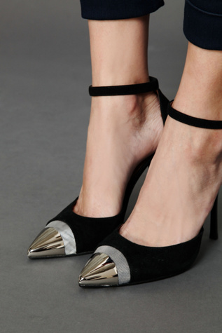 Pristine Heel
