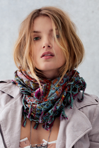 Paisley Stitch Fringe Scarf
