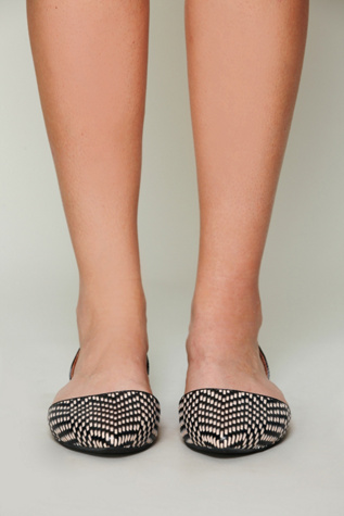 Black/Nude weave