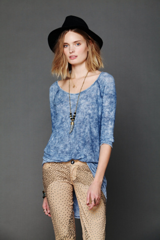 We The Free Daydreamer Raglan Tunic