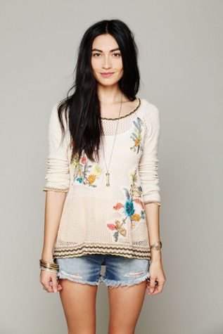 Hooded Embroidered Pullover