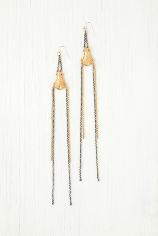 Clovis Dusters Earring