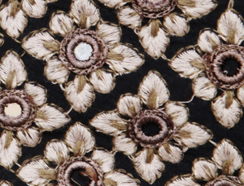 Black / Taupe