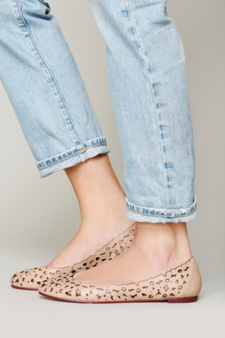 Maisie Flat