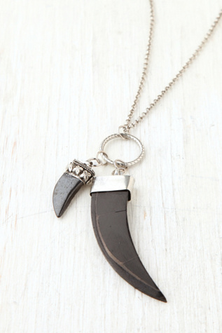 Double Horn Pendant