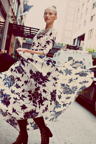 First Kiss Print Maxi Dress