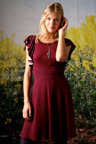 Burgundy/grey