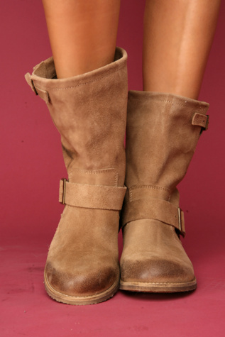 Dakota Suede Boot